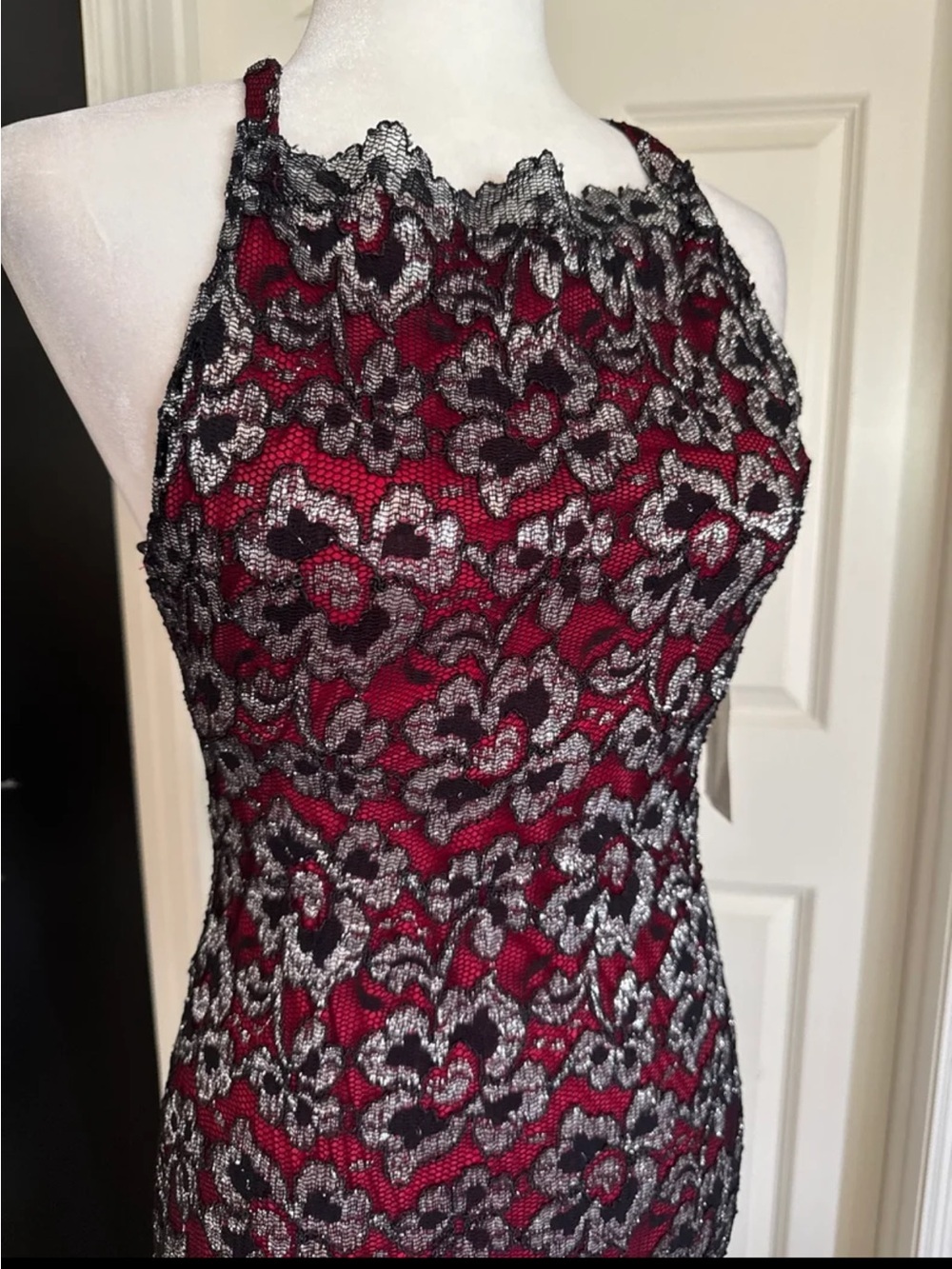 NWT Vintage Carabella RED/BLACK Silver Shimmer Floral Evening Gown size SMALL - Picture 9 of 12